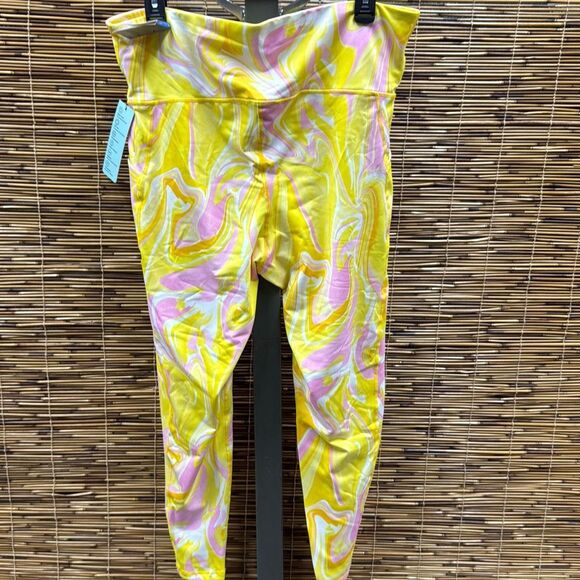 ID Ideology Compression Watercolor Whirl 7/8 Leggings, Regular & Petite Sizes, C - Picture 3 of 3